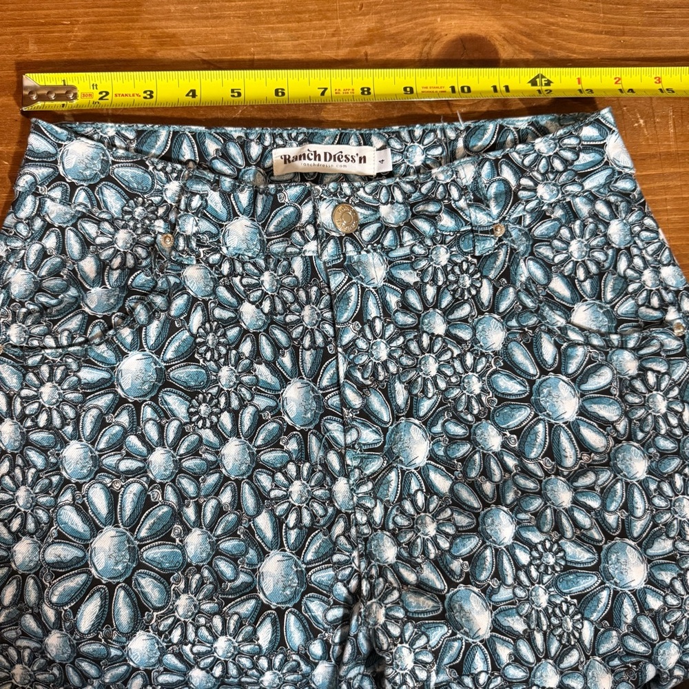 RANCH DRESS'N WOMEN'S SQUASH BLOSSOM PRINT SUPER FLARE JEANS size‎ 4 - Picture 4 of 6